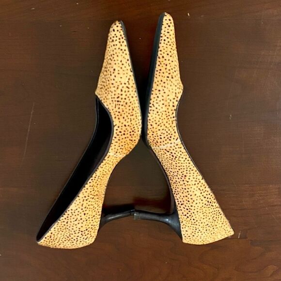 NWOT Antonio Melani Fur Animal Print Pointed Toe Heels, Size 5.5 - Picture 4 of 9